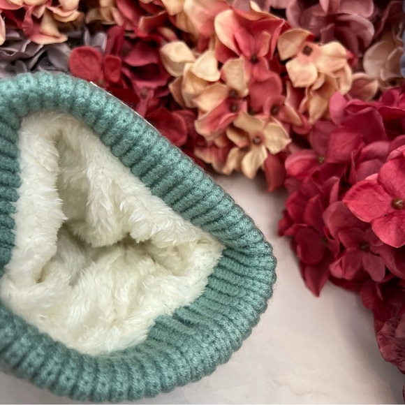 Infant Baby Mint Green Striped Winter Hat & Ring Scarf Set - Picture 9 of 15